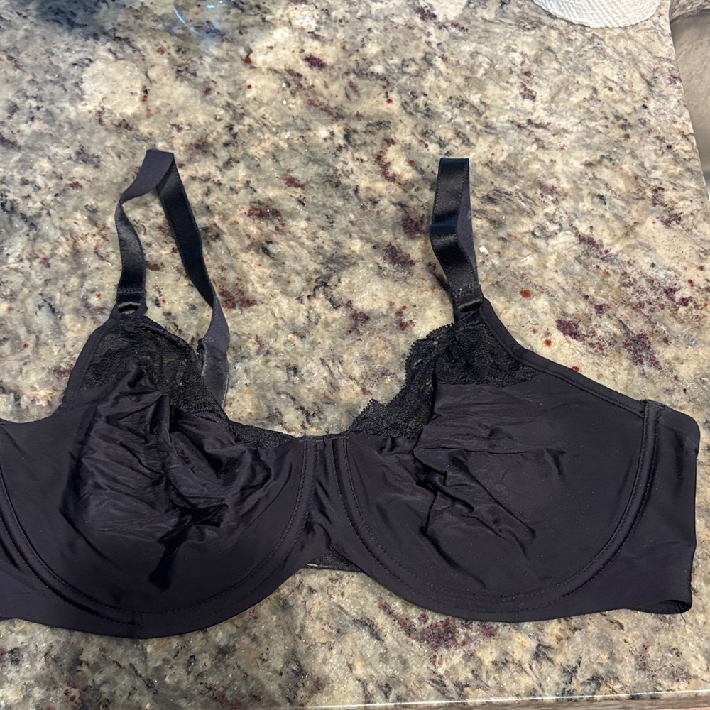 Wacoal Black Lace Detail Bra